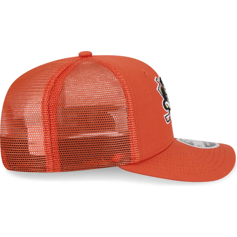 gorra-trucker-naranja-9seventy-stretch-snap-evergreen-de-anaheim-ducks-nhl-de-new-era