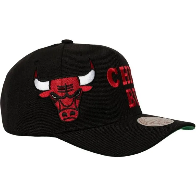 cap-islenkta-black-snapback-busted-pro-chicago-bulls-nba-mitchell-ness