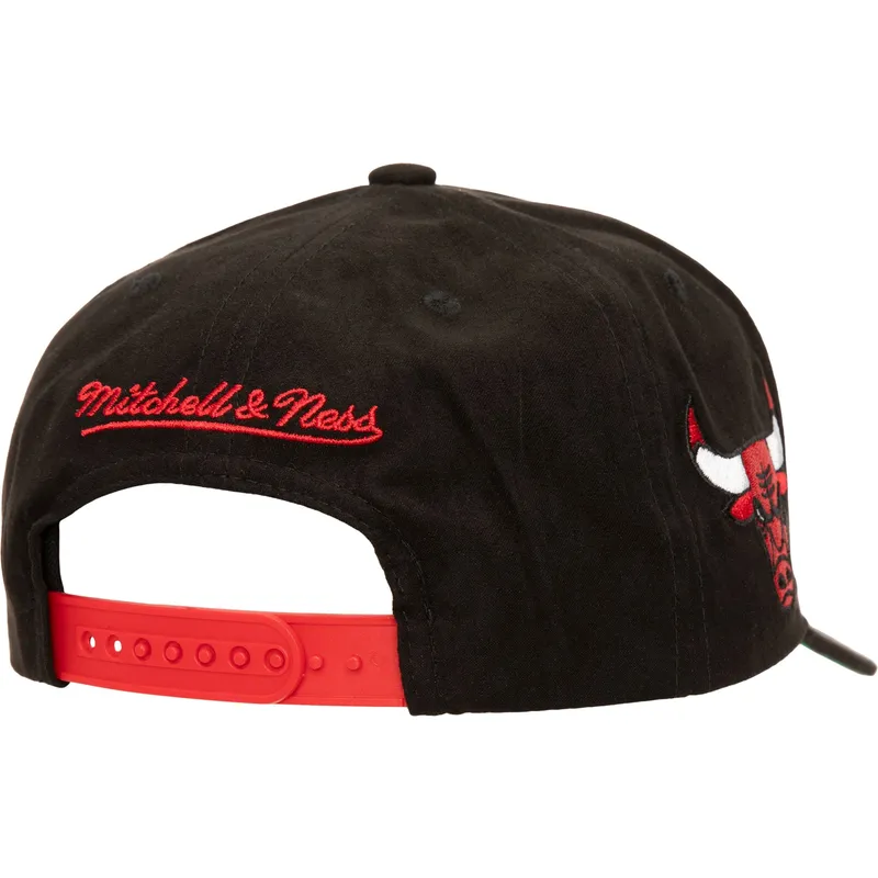 czarna-czapka-z-zakrzywionym-daszkiem-snapback-shady-suede-pro-chicago-bulls-nba-mitchell-ness