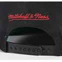 kepure-plokscia-juoda-snapback-triple-play-chicago-bulls-nba-mitchell-ness