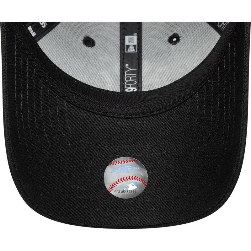 kepure-islenkta-juoda-reguliuojama-juostele-vaikams-9forty-icon-new-york-yankees-mlb-new-era