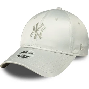 Kepurė išlenkta žalia reguliuojamas 9FORTY Bow Back Satin New York Yankees MLB New Era