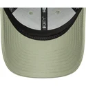 kepure-islenkta-zalia-reguliuojamas-9forty-beaded-new-era