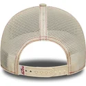 czapka-trucker-bezowa-damska-9forty-m-crown-a-frame-new-era