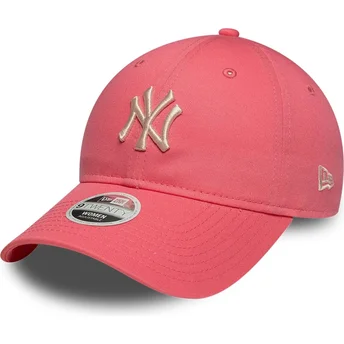 Różowa regulowana czapka z zakrzywionym daszkiem z beżowym logo dla kobiet 9TWENTY League Essential Midi New York Yankees MLB New Era