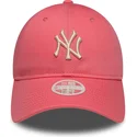 cap-islenkta-pink-adjustable-strap-9twenty-league-essential-midi-new-york-yankees-mlb-new-era