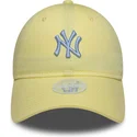 cap-islenkta-yellow-adjustable-strap-9twenty-league-essential-midi-new-york-yankees-mlb-new-era