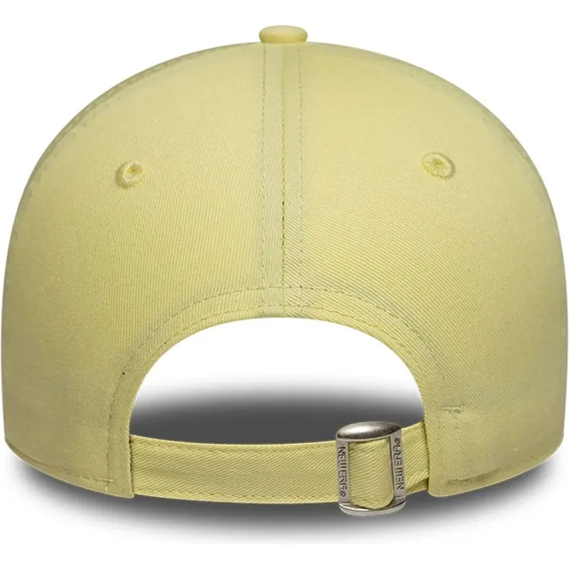 zolta-zakrzywiona-czapka-regulowana-damska-9twenty-league-essential-midi-new-york-yankees-mlb-new-era