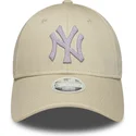 kepure-islenkta-smelio-reguliuojama-juostele-9forty-metallic-new-york-yankees-mlb-new-era