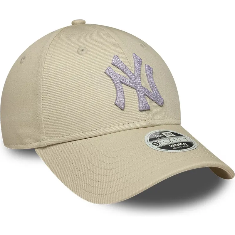 bezowa-regulowana-czapka-z-zakrzywionym-daszkiem-dla-kobiet-9forty-metallic-new-york-yankees-mlb-new-era