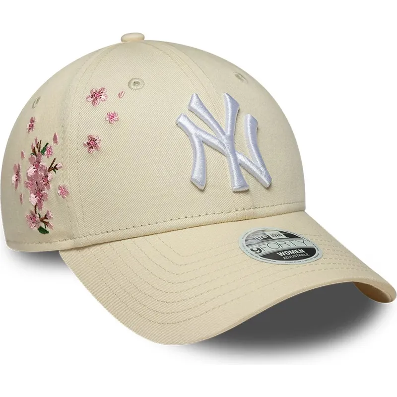 bezowa-regulowana-czapka-z-zakrzywionym-daszkiem-dla-kobiet-9forty-floral-icon-side-new-york-yankees-mlb-new-era