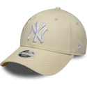 kepure-islenkta-smelio-reguliuojamas-9forty-floral-icon-side-new-york-yankees-mlb-new-era
