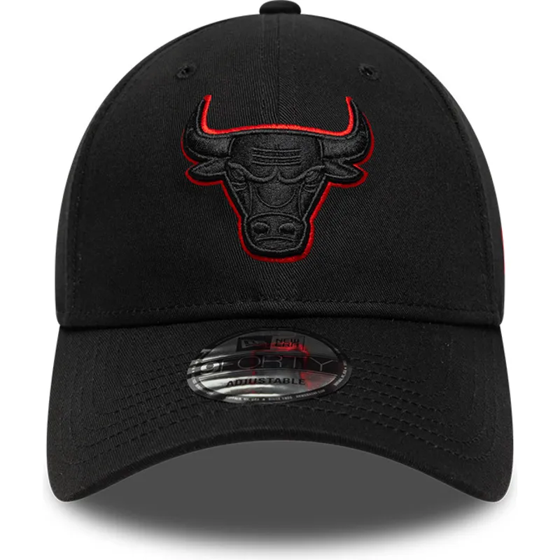 kepure-islenkta-juoda-reguliuojamas-9forty-team-outline-chicago-bulls-nba-new-era