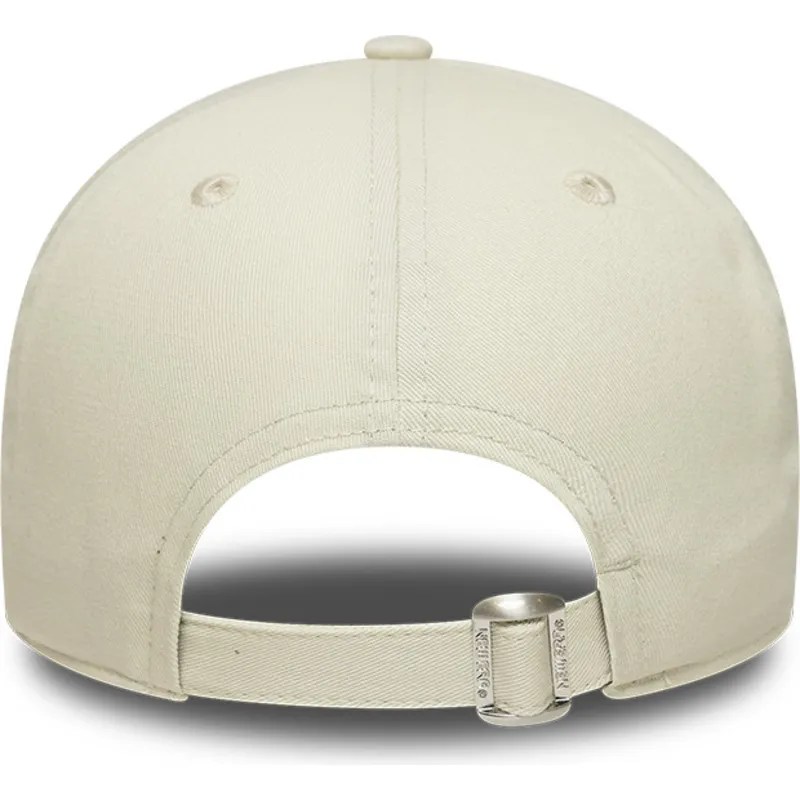 bezowa-i-granatowa-regulowana-czapka-z-zakrzywionym-daszkiem-z-granatowym-logo-9forty-world-series-new-york-yankees-mlb-new-era