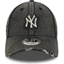 czarna-regulowana-czapka-z-zakrzywionym-daszkiem-9forty-acid-wash-denim-new-york-yankees-mlb-new-era