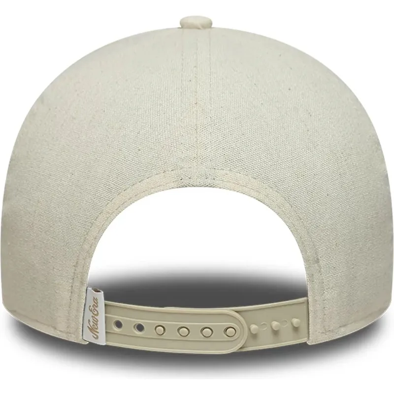 cap-islenkta-beige-snapback-e-frame-new-era