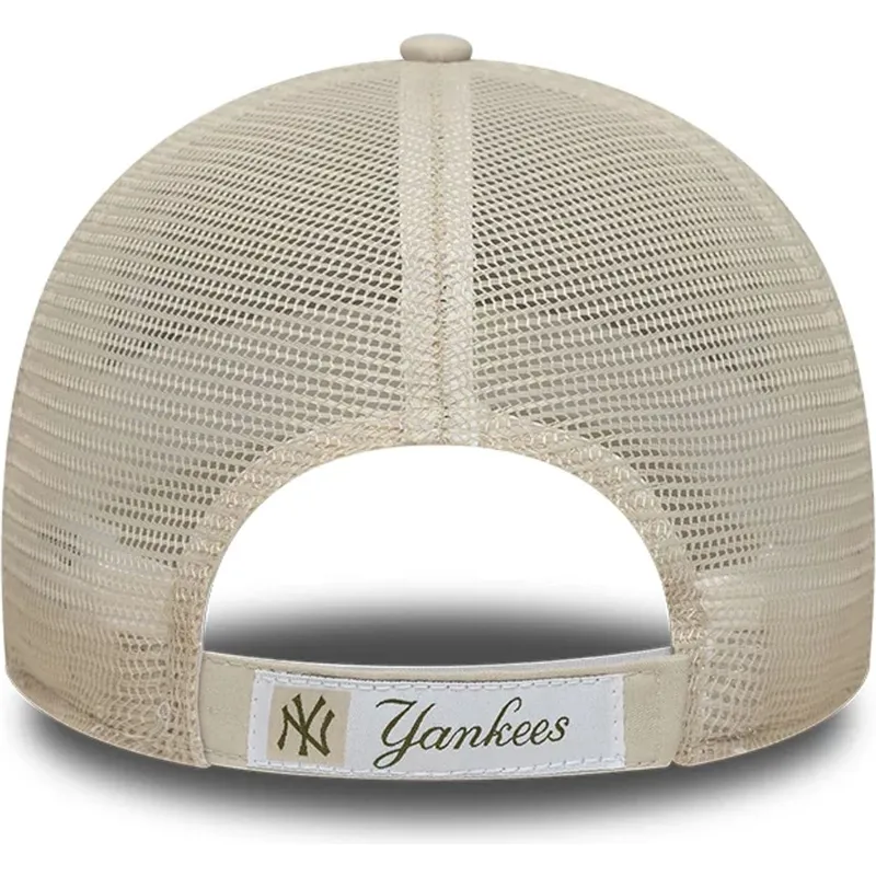 cap-islenkta-beige-adjustable-strap-9forty-homefield-midi-new-york-yankees-mlb-new-era