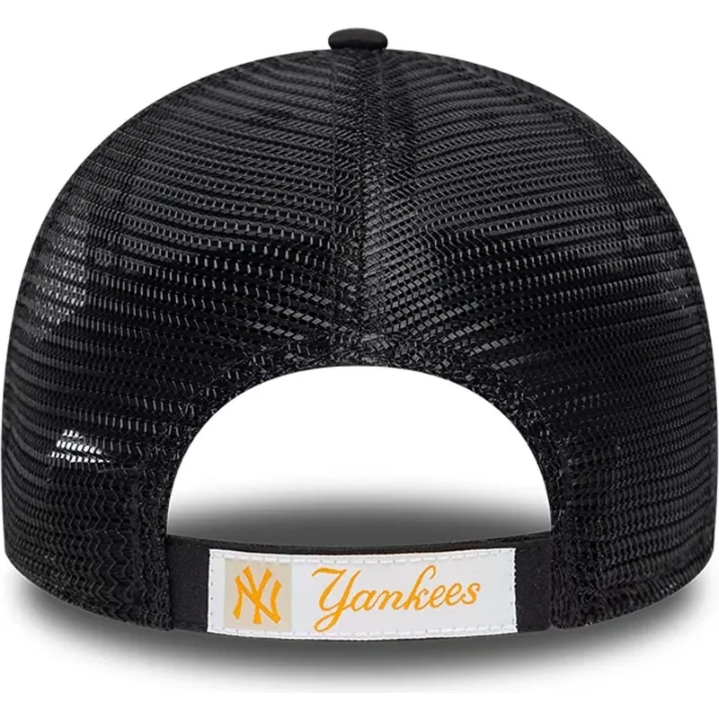 cap-islenkta-navy-blue-adjustable-strap-9forty-homefield-midi-new-york-yankees-mlb-new-era