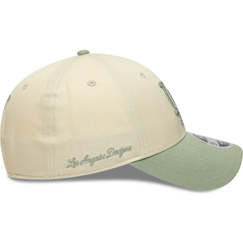 cap-islenkta-beige-snapback-9forty-m-crown-side-script-los-angeles-dodgers-mlb-new-era