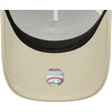 czapka-trucker-bezowa-9forty-m-crown-a-frame-new-york-yankees-mlb-new-era