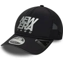 kepure-islenkta-vilkikas-juoda-reguliuojama-juostele-9forty-apex-reflective-a-frame-new-era