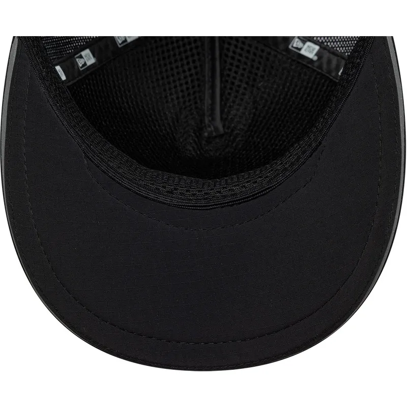 kepure-islenkta-juoda-reguliuojama-juostele-9forty-apex-reflective-a-frame-new-era