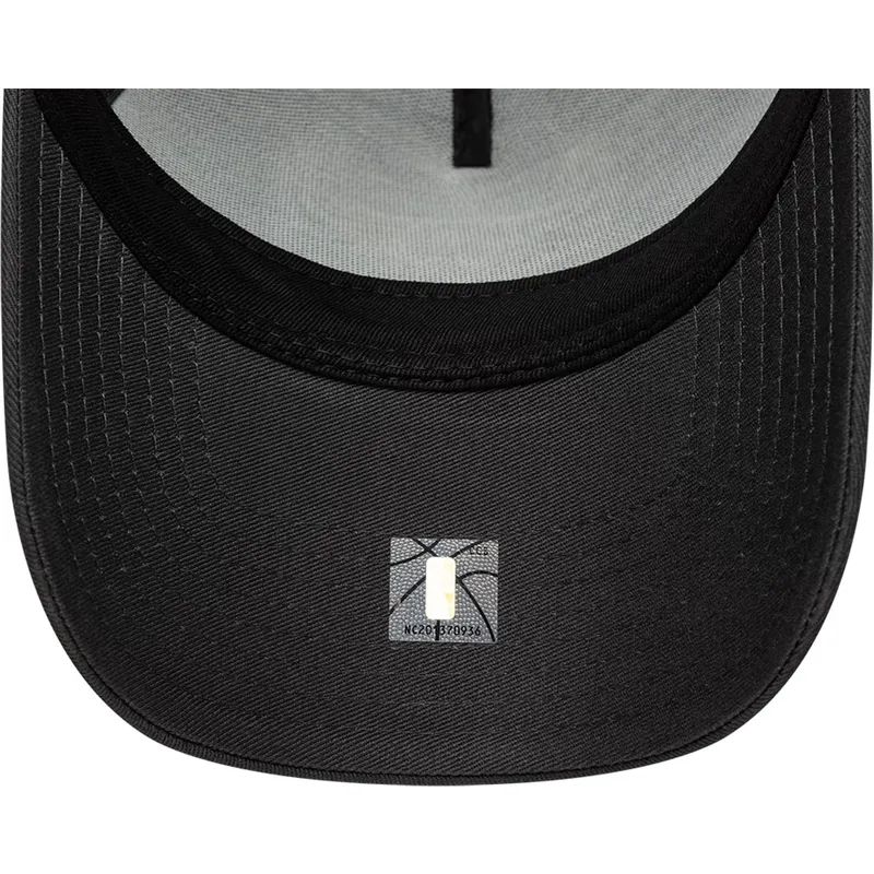 cap-islenkta-black-snapback-a-frame-outline-chicago-bulls-nba-new-era