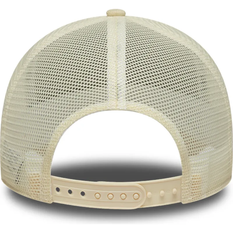 cap-islenkta-beige-snapback-a-frame-new-era
