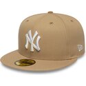 plaska-czapka-jasnobrazowa-dopasowana-59fifty-league-essential-new-york-yankees-mlb-new-era