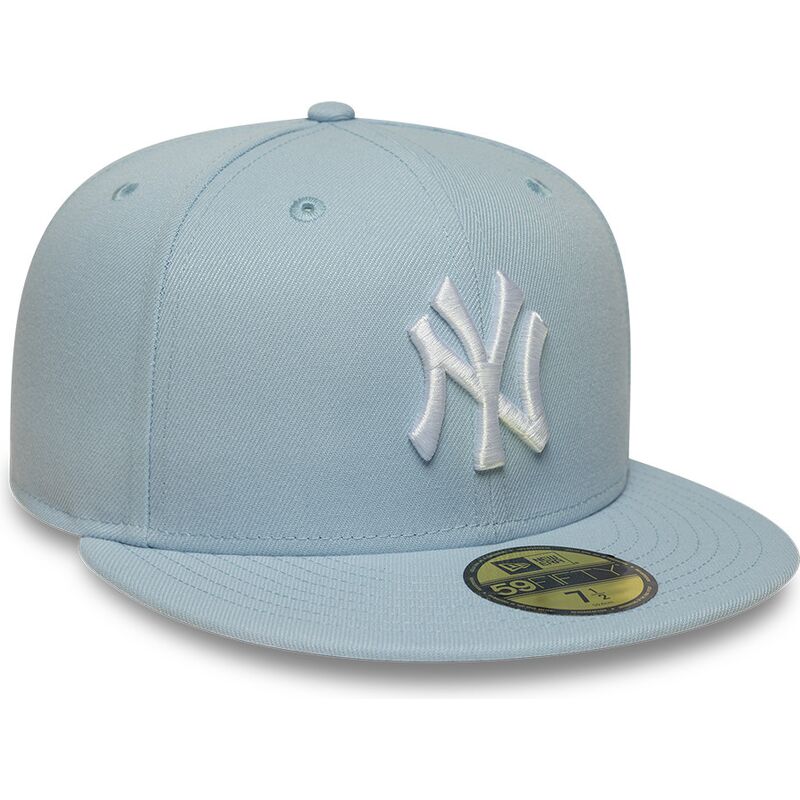 plaska-czapka-jasnoniebieska-dopasowana-59fifty-league-essential-new-york-yankees-mlb-new-era