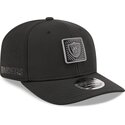 kepure-islenkta-juoda-snapback-9seventy-stretch-snap-training-pack-2026-las-vegas-raiders-nfl-new-era