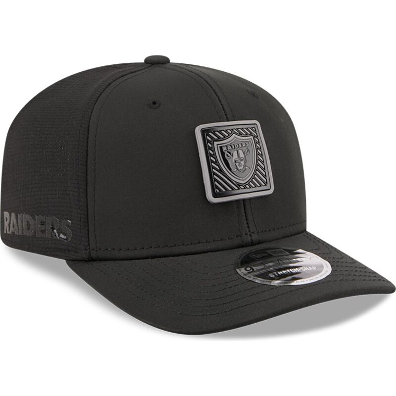 kepure-islenkta-juoda-snapback-9seventy-stretch-snap-training-pack-2026-las-vegas-raiders-nfl-new-era