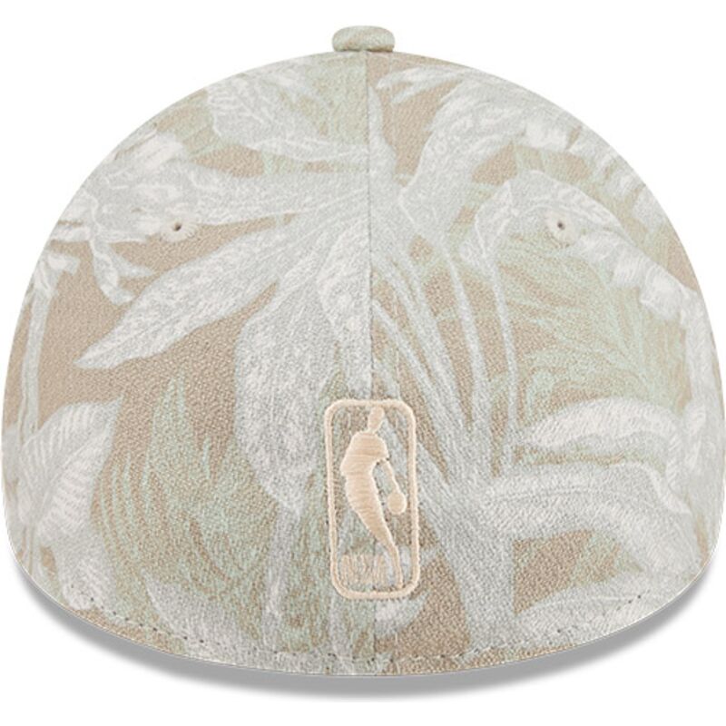 bezowa-zakrzywiona-czapka-dopasowana-59forty-a-frame-leafy-palm-chicago-bulls-nba-new-era