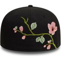 kepure-plokscia-juoda-priglundanti-59fifty-floral-emb-new-era