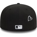 czarna-dopasowana-czapka-z-daszkiem-59fifty-heart-icon-chicago-white-sox-mlb-new-era