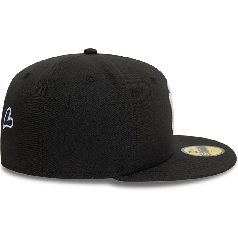 kepure-plokscia-juoda-priglundantis-59fifty-heart-icon-new-york-yankees-mlb-new-era