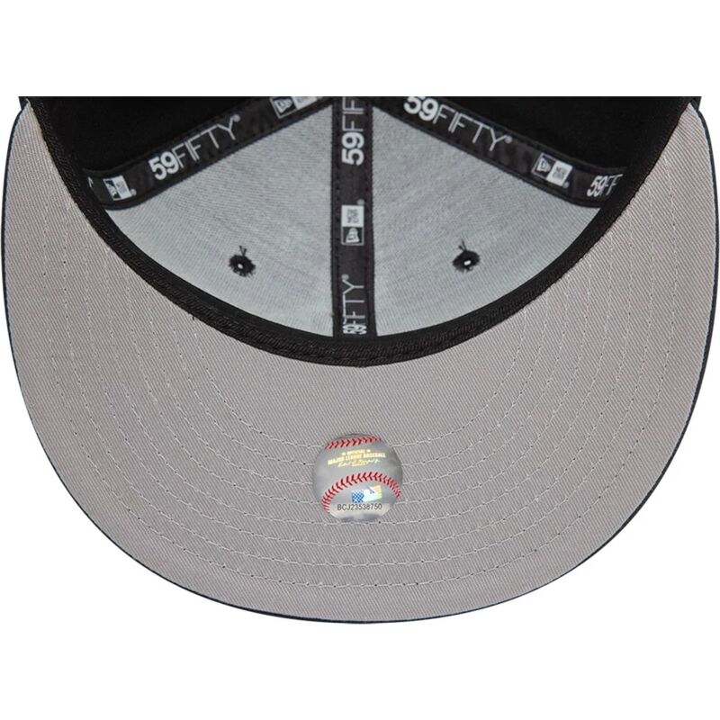 cap-plokscia-black-ajustada-59fifty-heart-icon-new-york-yankees-mlb-new-era