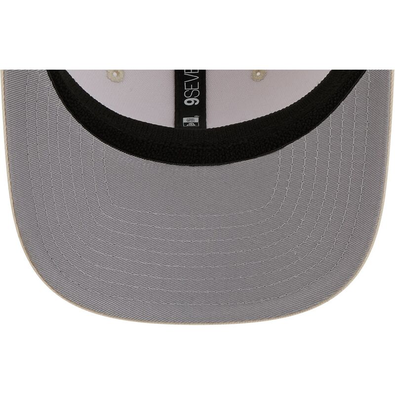 cap-islenkta-beige-snapback-9seventy-stretch-snap-color-pack-los-angeles-dodgers-mlb-new-era