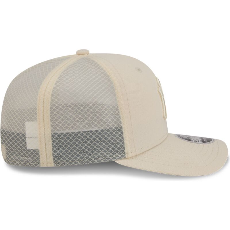 new-era-9seventy-stretch-snap-color-pack-new-york-yankees-mlb-beige-trucker-hat