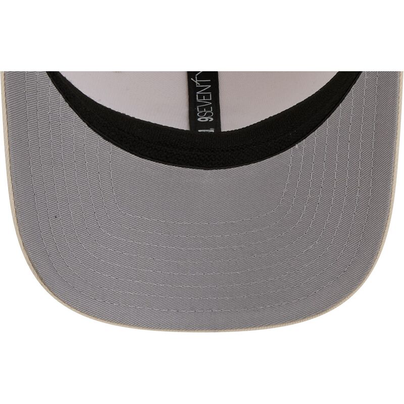 cap-islenkta-beige-snapback-9seventy-stretch-snap-color-pack-new-york-yankees-mlb-new-era
