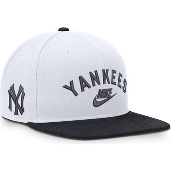 Cap plokščia white snapback Cooperstown Dri-Fit Pro Structured Square Bill New York Yankees MLB Nike