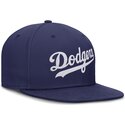 niebieska-dopasowana-czapka-z-plaskim-daszkiem-dri-fit-true-structured-round-bill-los-angeles-dodgers-mlb-nike