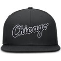 cap-plokscia-black-ajustada-dri-fit-true-structured-round-bill-chicago-white-sox-mlb-nike