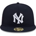 kepure-plokscia-tamsiai-melyna-priglundanti-59fifty-hall-of-fame-new-york-yankees-mlb-new-era