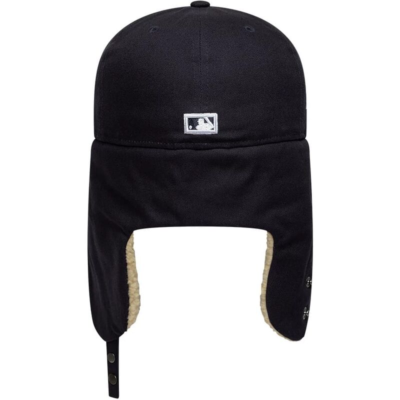 kepure-plokscia-tamsiai-melyna-priglundanti-59fifty-dogear-world-series-new-york-yankees-mlb-new-era kepure-plokscia-tamsiai-melyna-priglundanti-59fifty-dogear-world-series-new-york-yankees-mlb-new-era