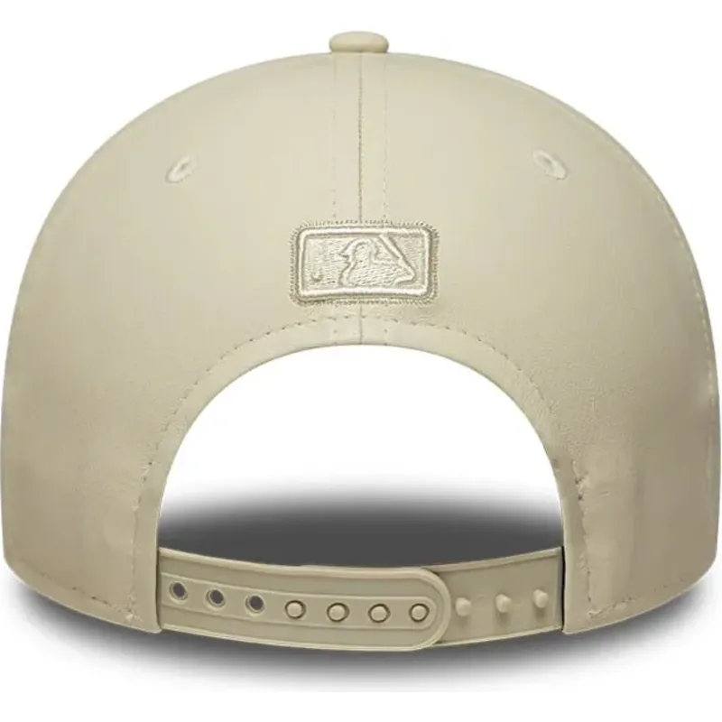 kepure-islenkta-smelio-snapback-9forty-m-crown-pu-diamante-los-angeles-dodgers-mlb-new-era