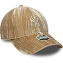 kepure-islenkta-smelio-reguliuojamas-9twenty-velour-new-york-yankees-mlb-new-era