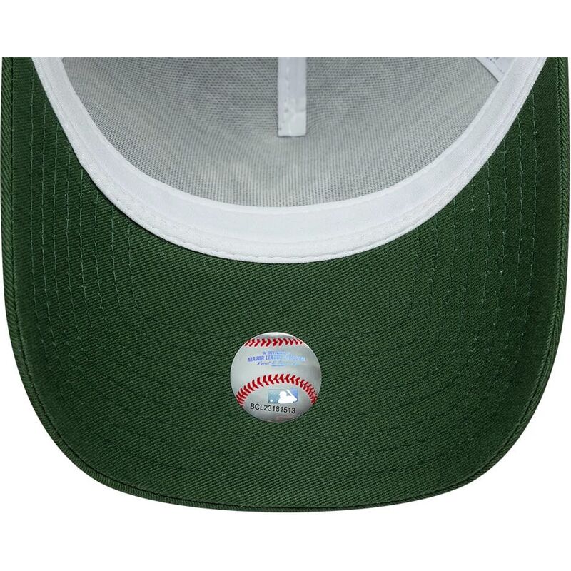 kepure-islenkta-zalia-snapback-a-frame-league-essential-new-york-yankees-mlb-new-era kepure-islenkta-zalia-snapback-a-frame-league-essential-new-york-yankees-mlb-new-era