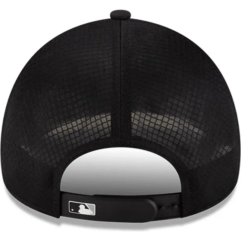 kepure-islenkta-juoda-snapback-9forty-apex-batting-practice-chicago-white-sox-mlb-new-era