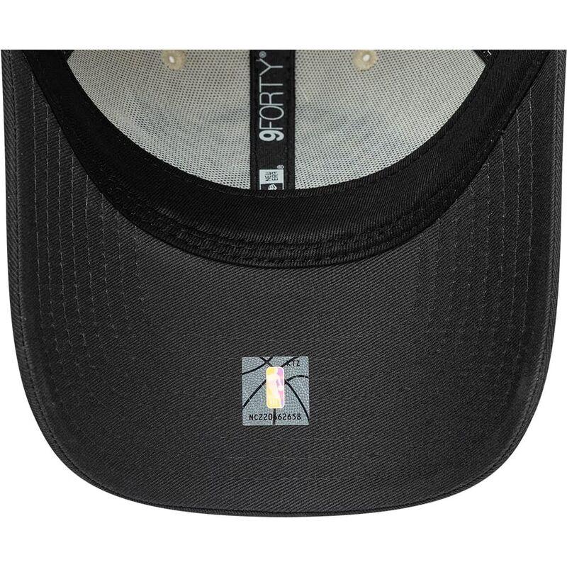 kepure-islenkta-smelio-reguliuojamas-9forty-colour-block-los-angeles-lakers-nba-new-era kepure-islenkta-smelio-reguliuojamas-9forty-colour-block-los-angeles-lakers-nba-new-era